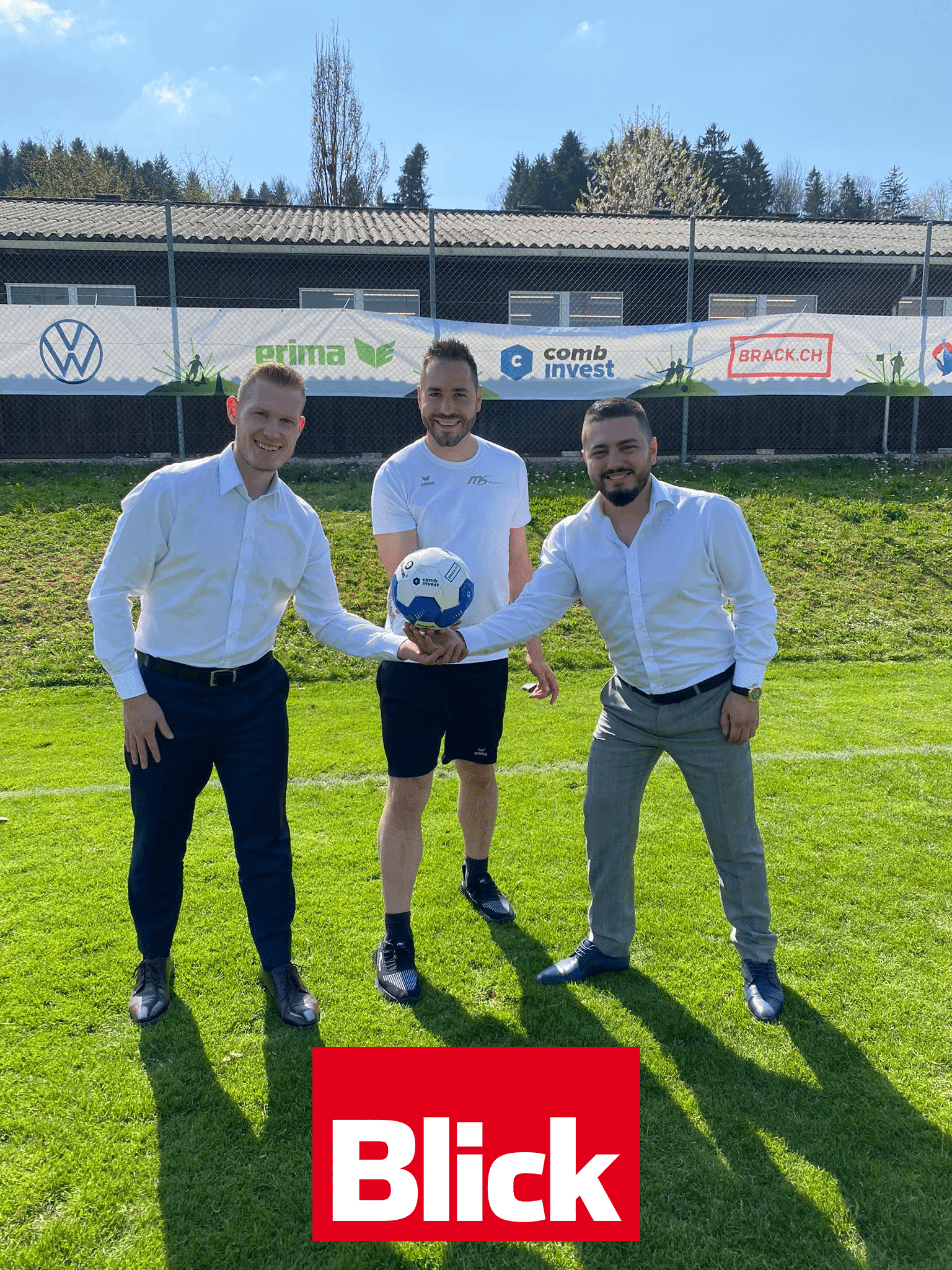 Werbung-Blick-Fussball